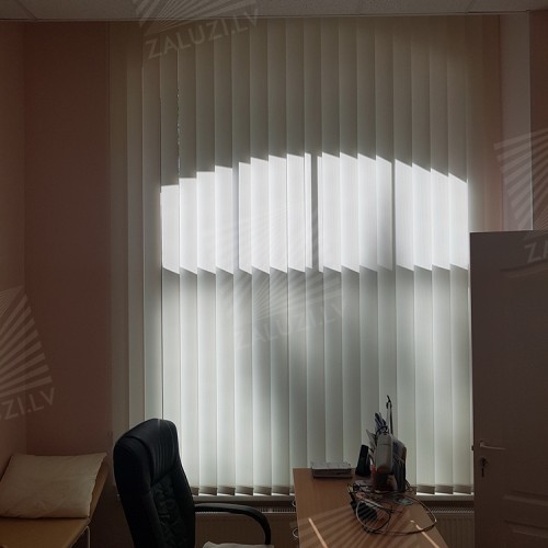 Вертикальные жалюзи