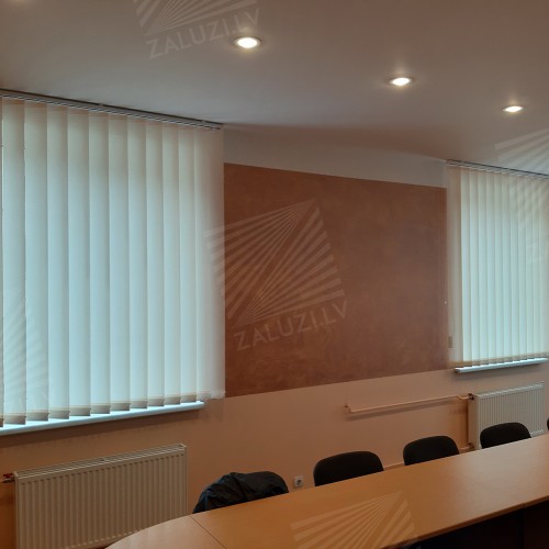 Вертикальные жалюзи