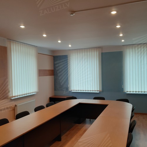 Вертикальные жалюзи