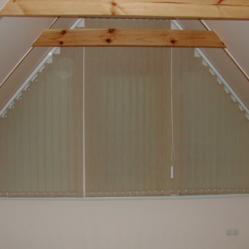 Вертикальные жалюзи