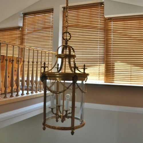 Horizontal wooden blinds