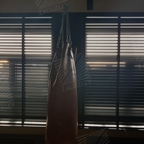 Horizontal wooden blinds