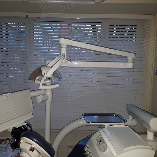 Horizontal wooden blinds