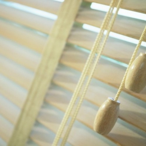 Horizontal wooden blinds