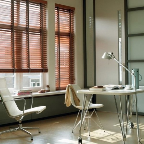 Horizontal wooden blinds