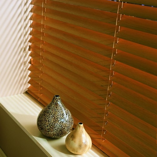 Horizontal wooden blinds
