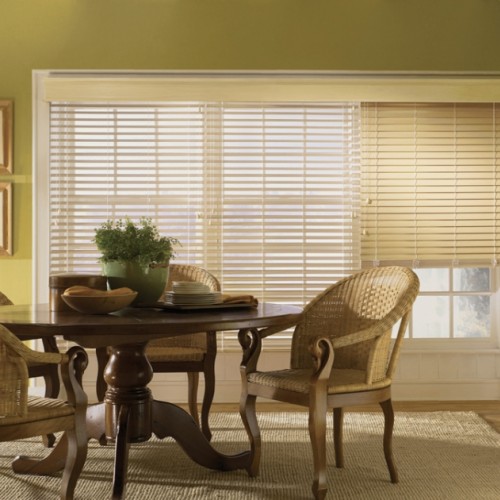 Horizontal wooden blinds