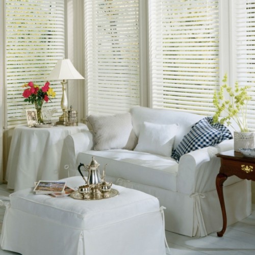 Horizontal wooden blinds