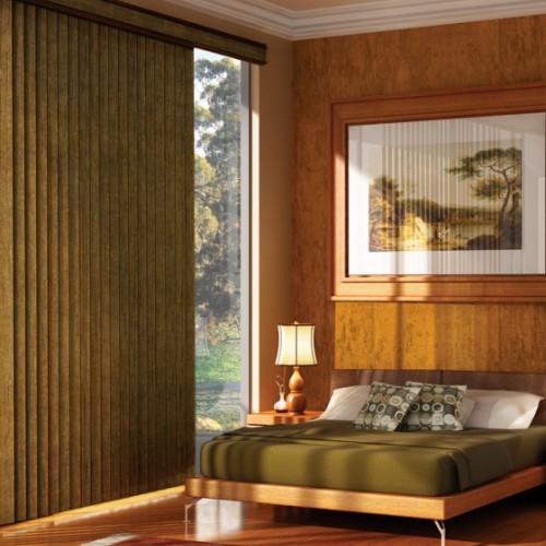 Horizontal wooden blinds