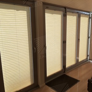 Pleated blinds