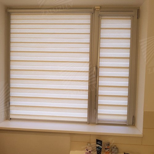 “Day-night” blinds