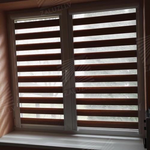 “Day-night” blinds