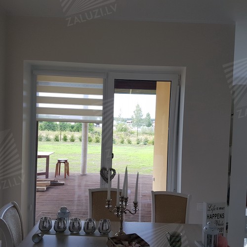 “Day-night” blinds