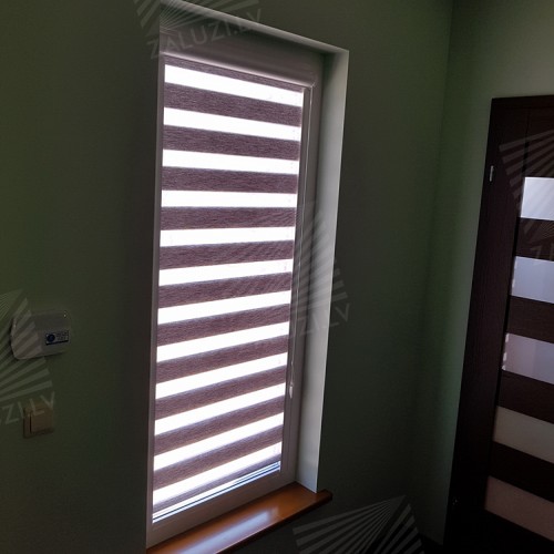 “Day-night” blinds