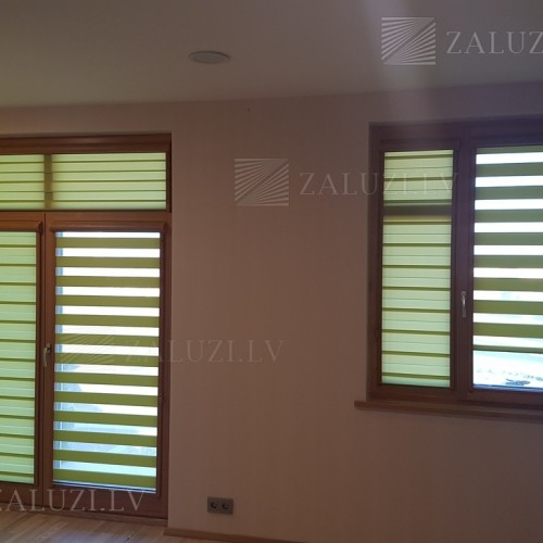 “Day-night” blinds