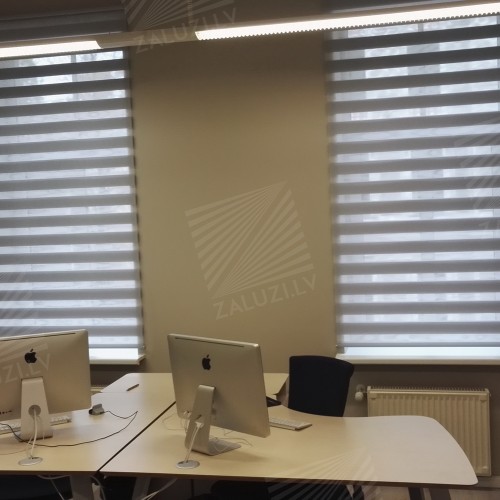 Hinged blinds “Duolight”