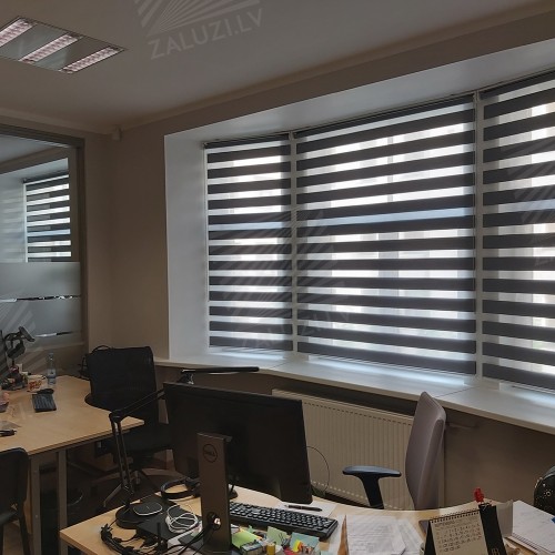 Hinged blinds “Duolight”