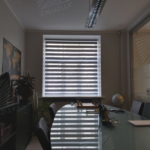 Hinged blinds “Duolight”