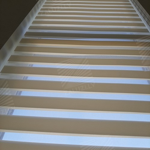 Hinged blinds “Duolight”