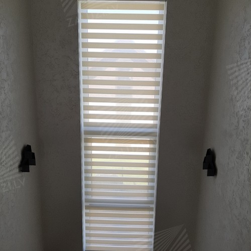 Hinged blinds “Duolight”