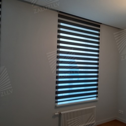 Hinged blinds “Duolight”