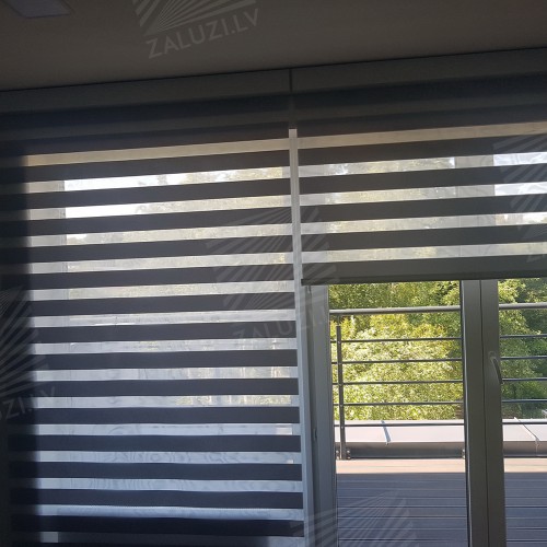 Hinged blinds “Duolight”