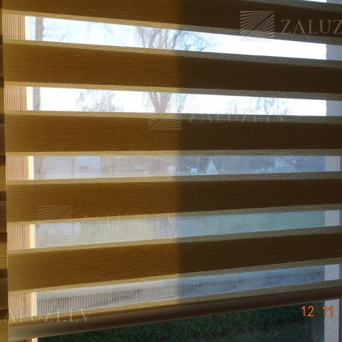 Hinged blinds “Duolight”