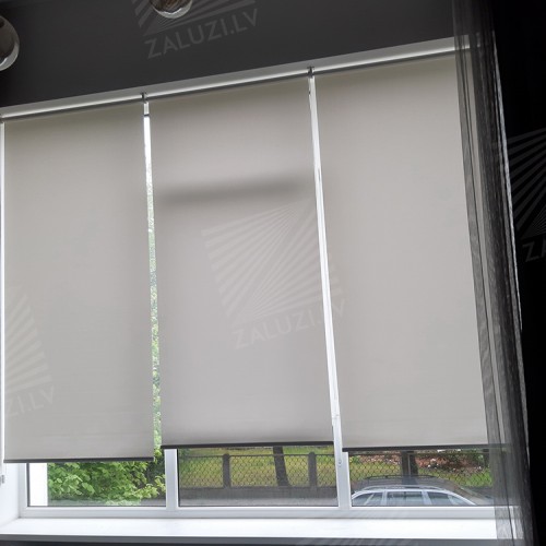 Traditional roller blinds
