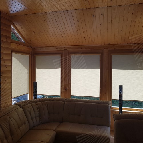 Cassette roller blind