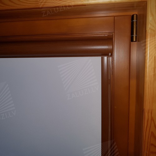 Cassette roller blind