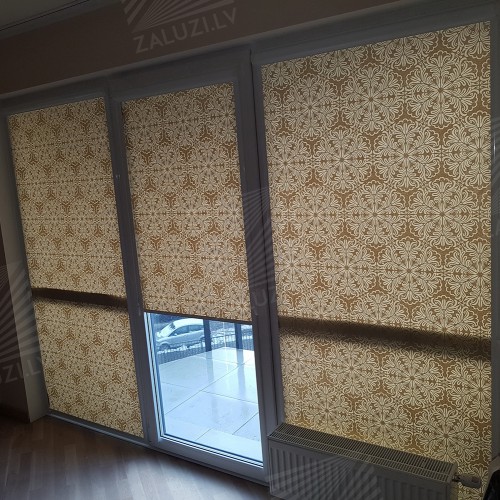 Cassette roller blind