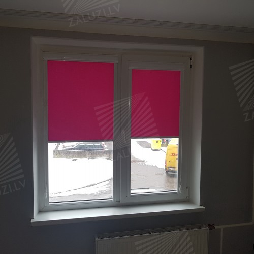 Cassette roller blind