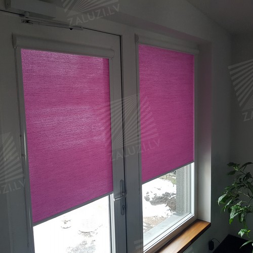 Cassette roller blind