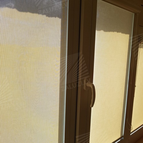 Cassette roller blind