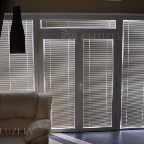 ISSO Horizontal aluminum blinds