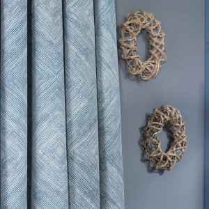 MI HERA ↕300 +- 5 CM